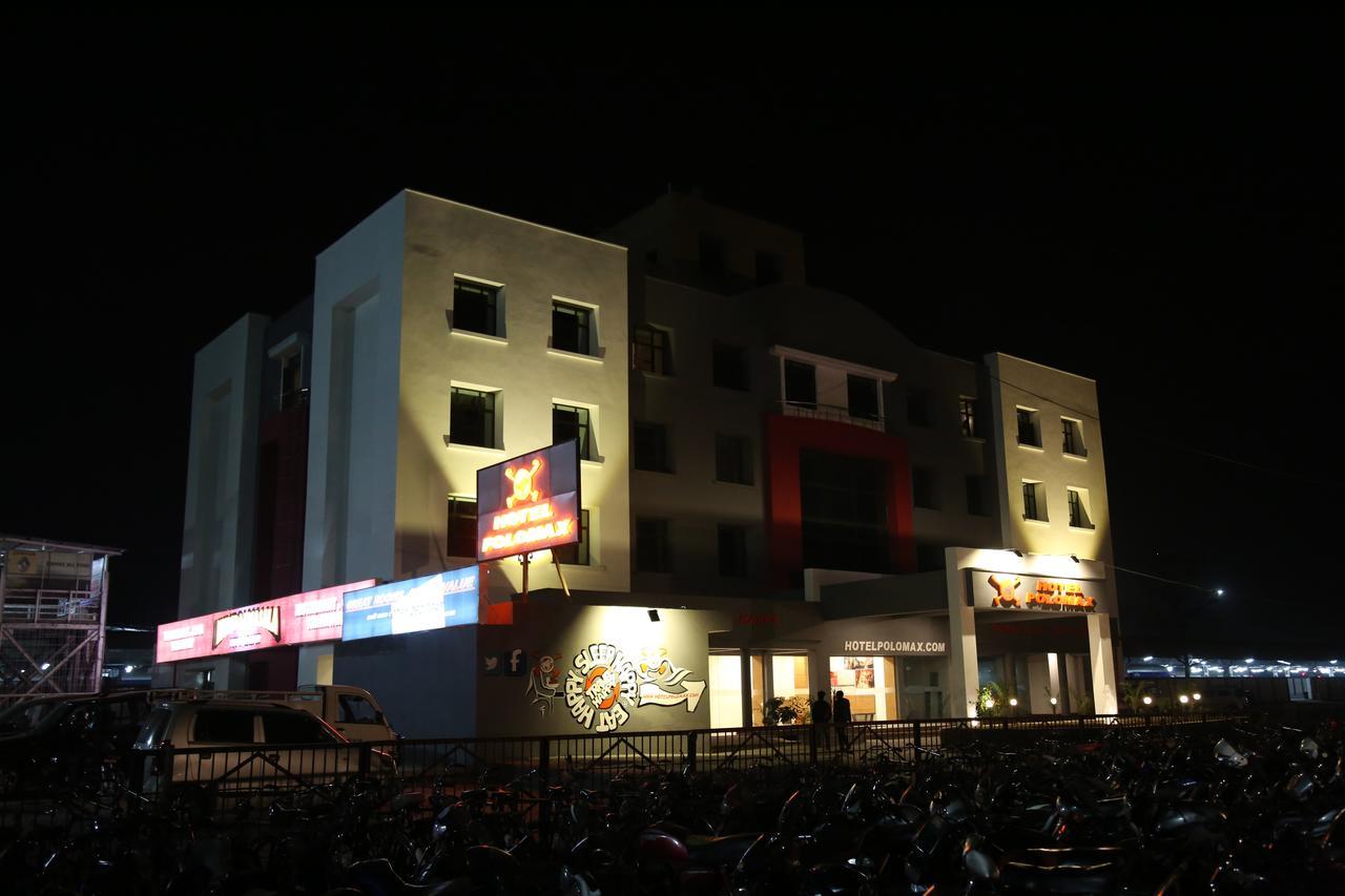 Max Hotels Jabalpur Eksteriør billede