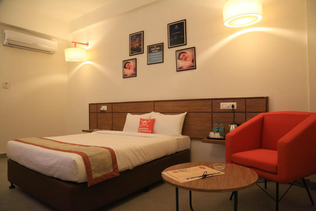 Max Hotels Jabalpur Eksteriør billede