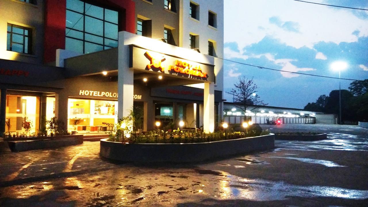 Max Hotels Jabalpur Eksteriør billede