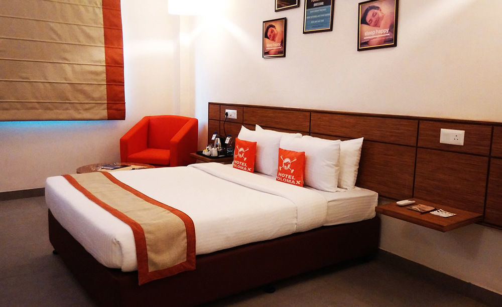 Max Hotels Jabalpur Eksteriør billede