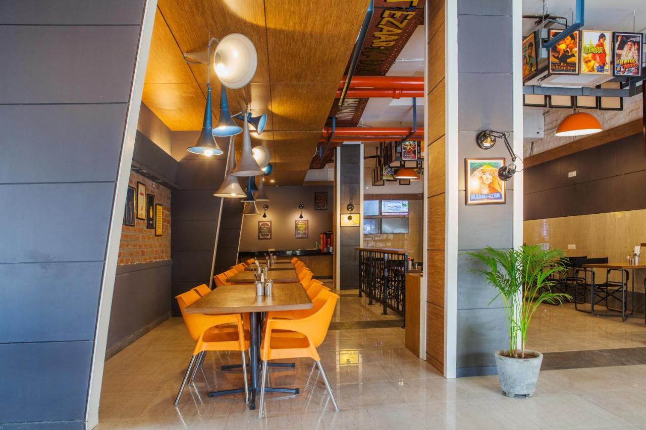 Max Hotels Jabalpur Eksteriør billede